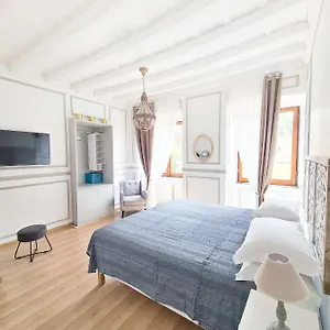  Apartamento Via Vittoria Quattro Italia