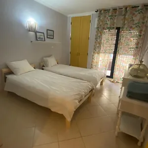 Charming Two Bedroom Carvoeiro (Lagoa)